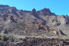 wulkaniczny-krajobraz-Parku-Narodowego-El-Teide.jpg._1